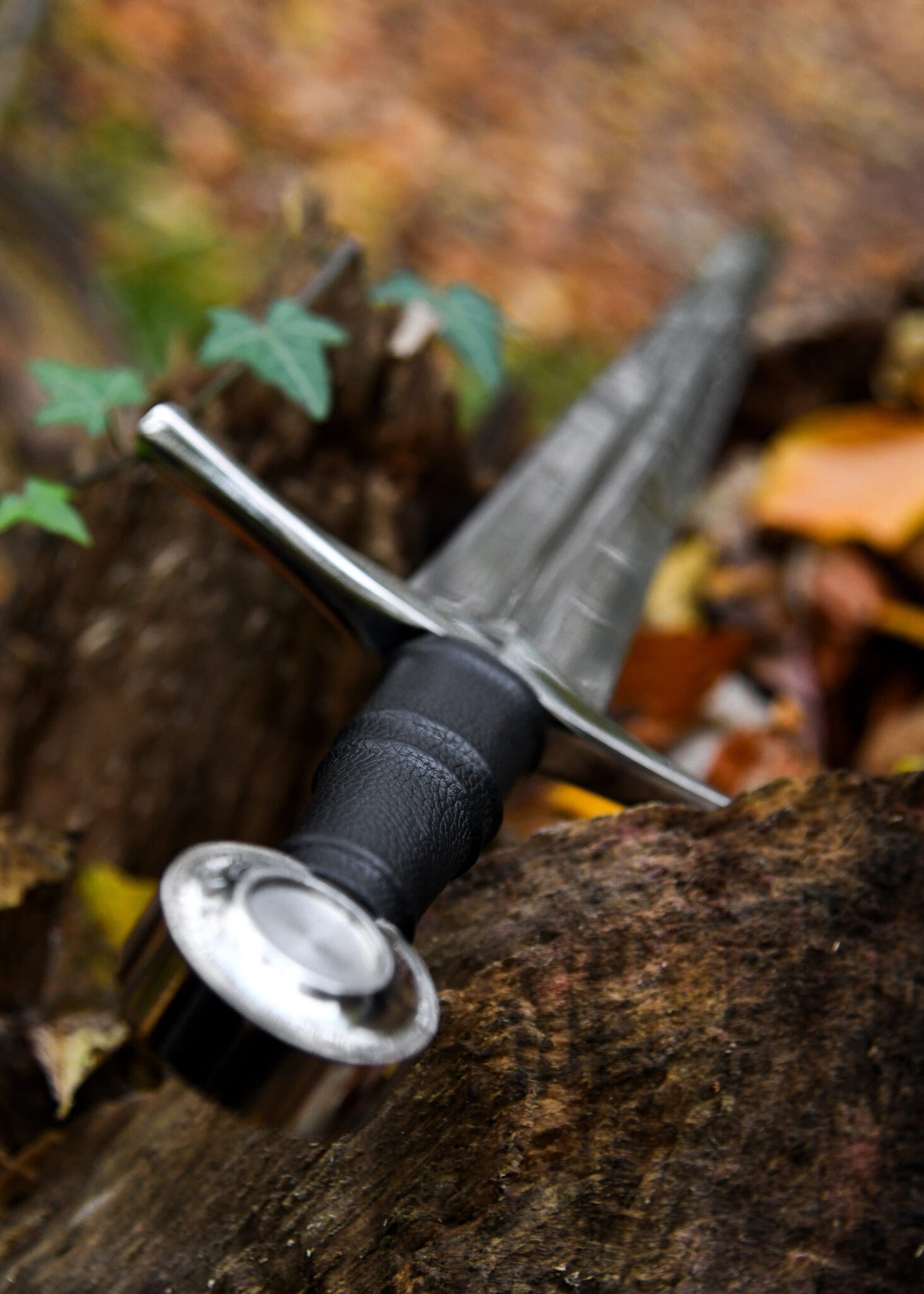 Single-handed sword Oakeshott XIV, semi-sharp