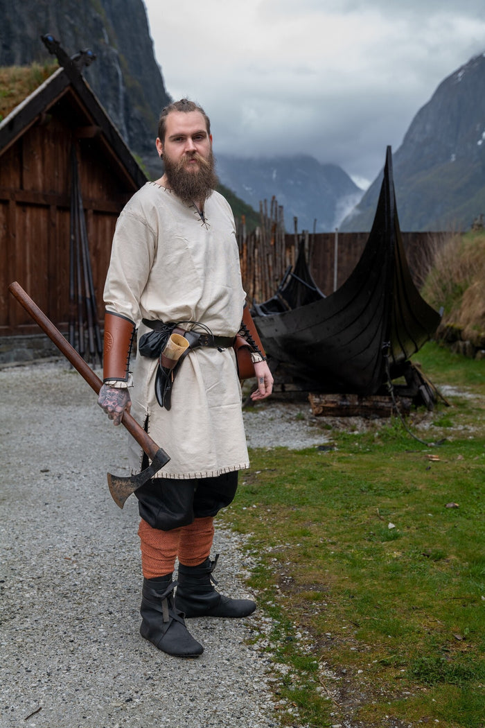 Germanic Thorsberg tunic with authentic zoom, cream