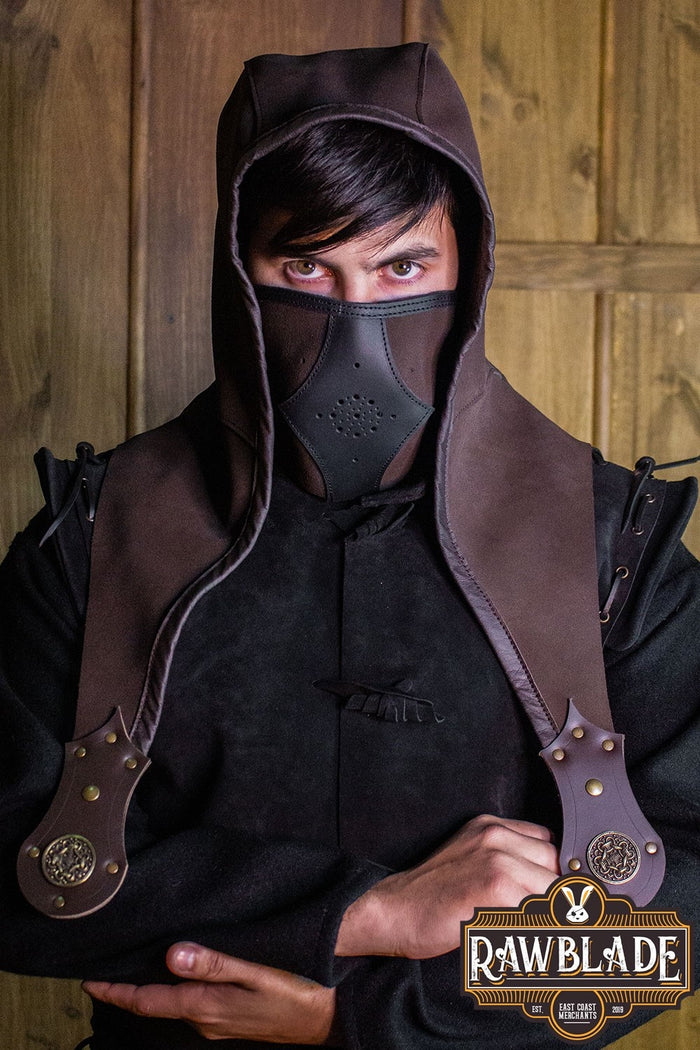 Akku split leather hood, brown
