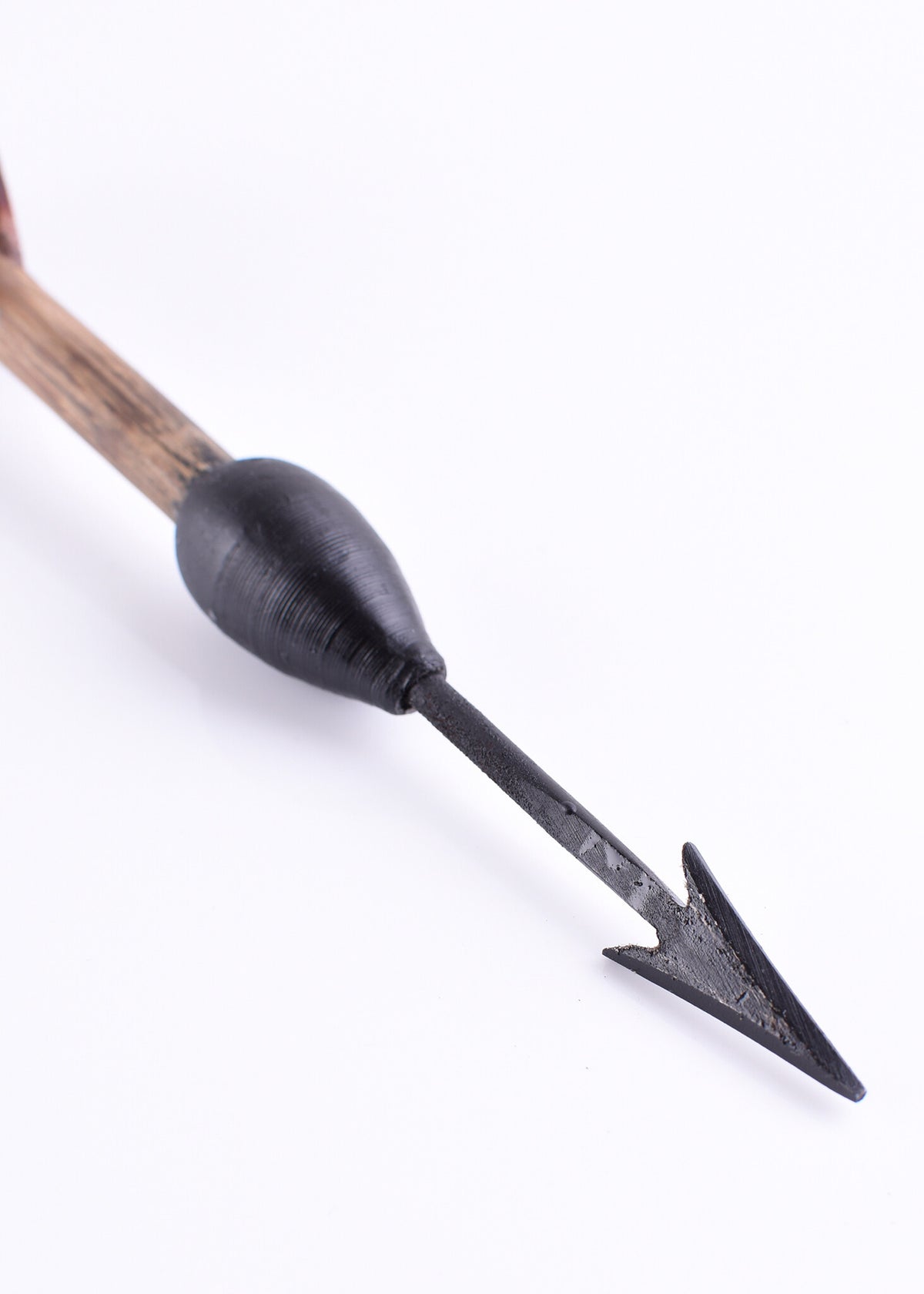Plumbata, semi-sharp