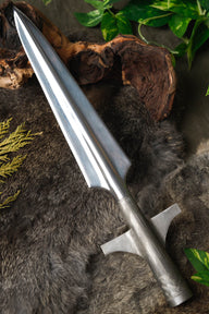 Viking Thrusting Spearhead, ornate socket, semi-sharp
