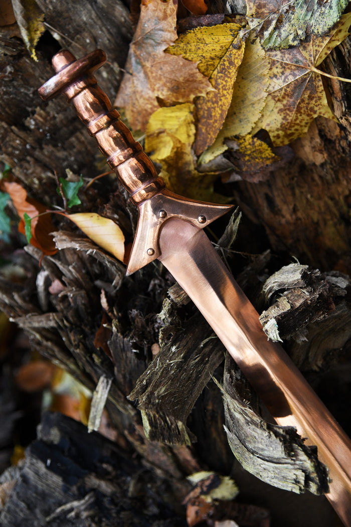 Bronze Age sword, semi-sharp