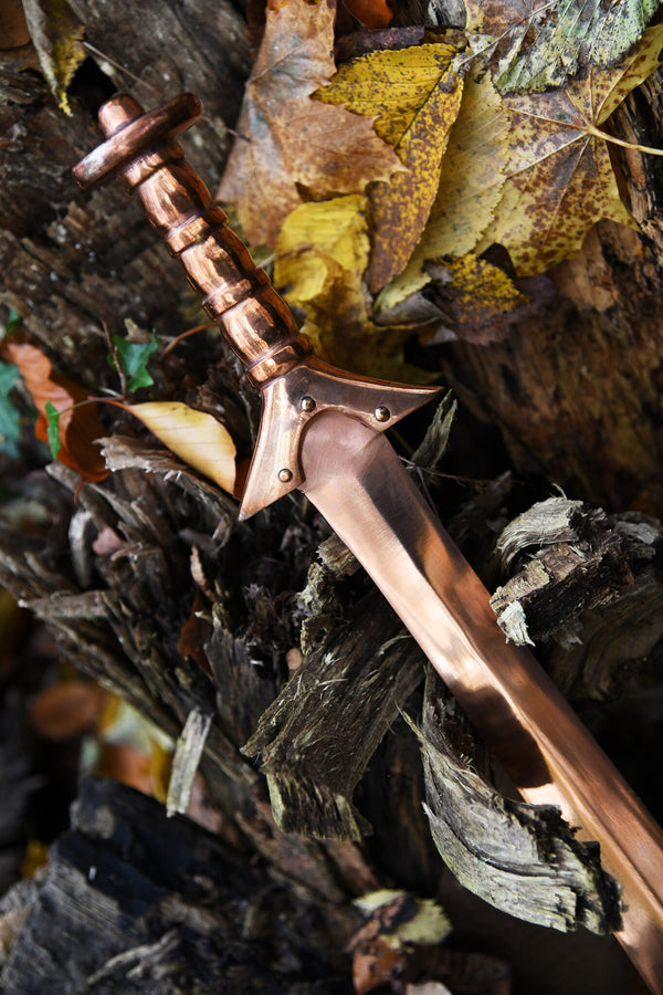 Bronze Age sword, semi-sharp