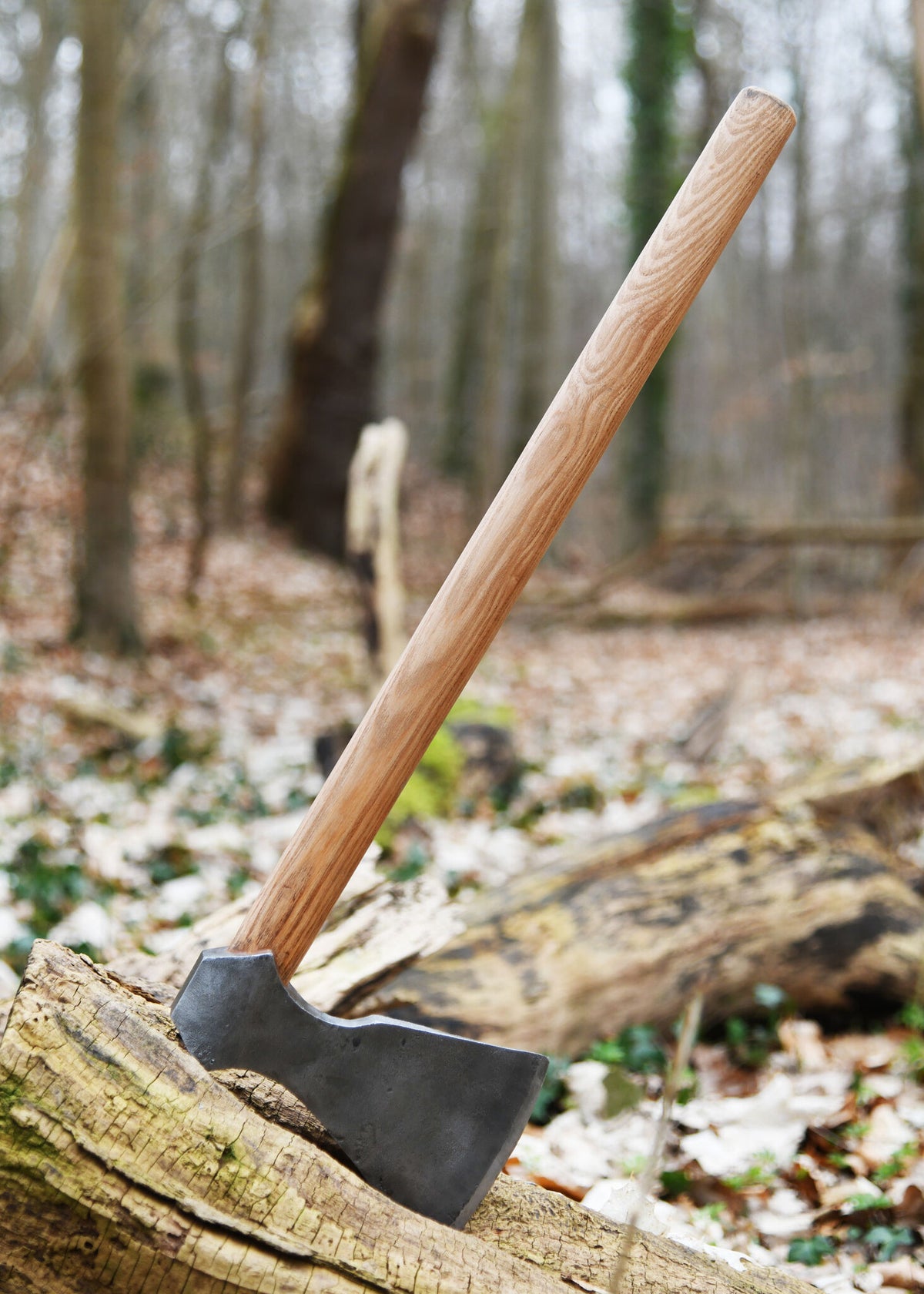 Viking Axe, Hand-Forged Steel, Type F, semi-sharp