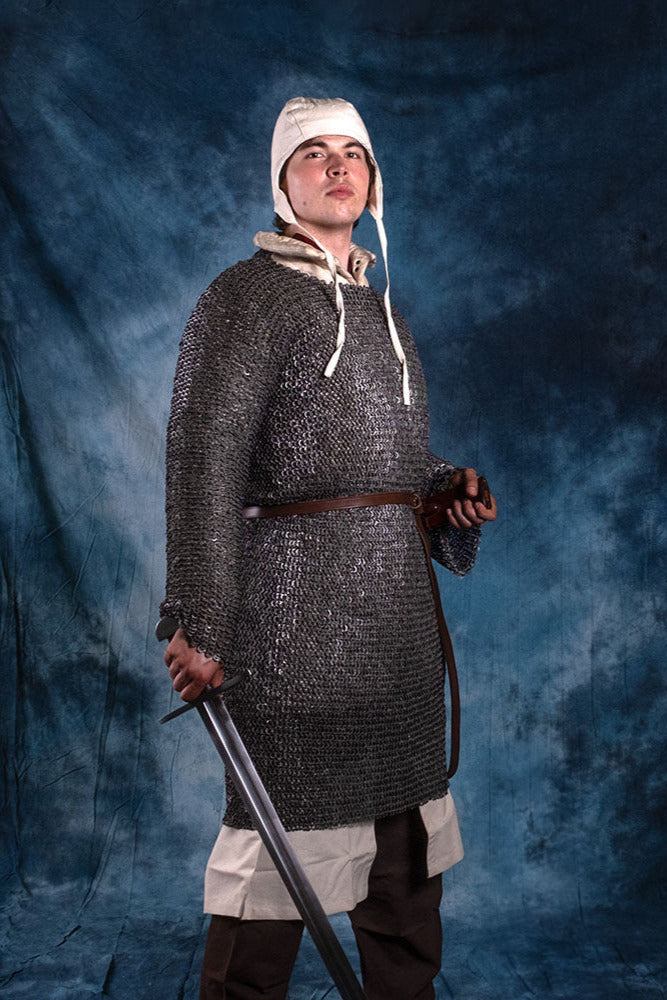 Hauberk, flache Ringe, runde Nieten, 8 mm