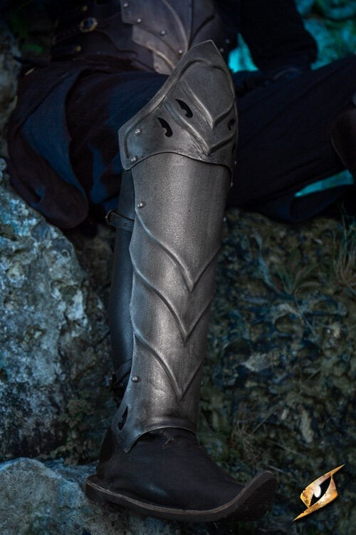 Dark Elven Eventide greaves, 1 mm
