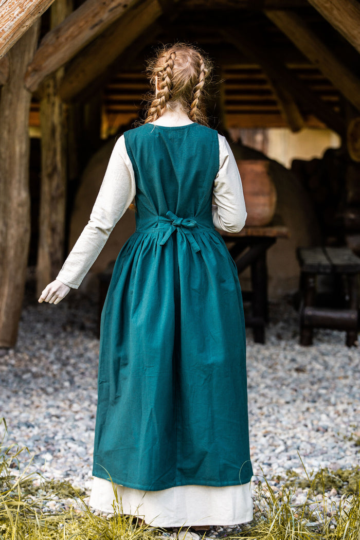 Kirtle Alice, green