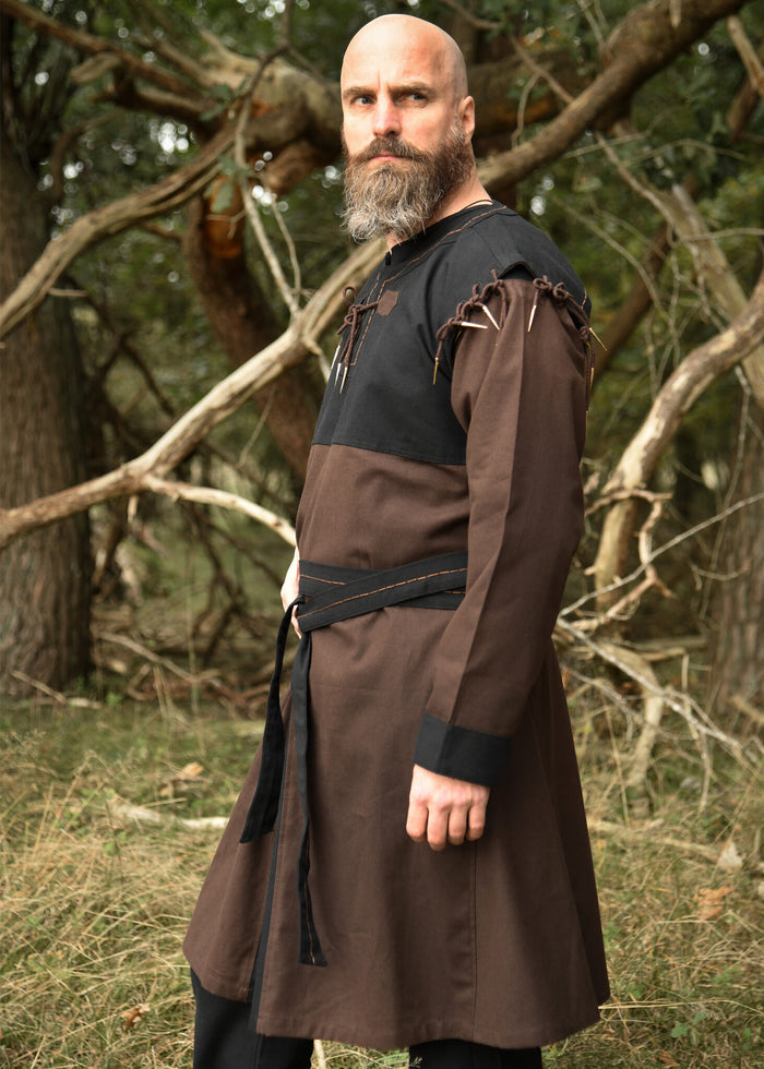 Medieval tunic Skjoldehamm, brown-black