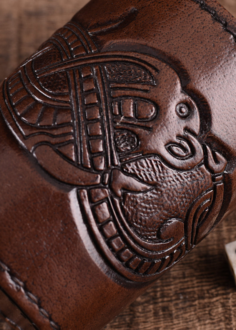 Wikiński kubek do kości