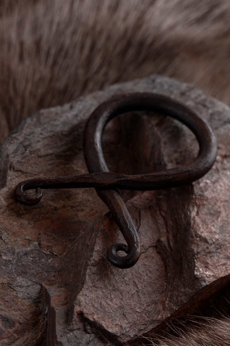 Troll cross (Trollkors), iron