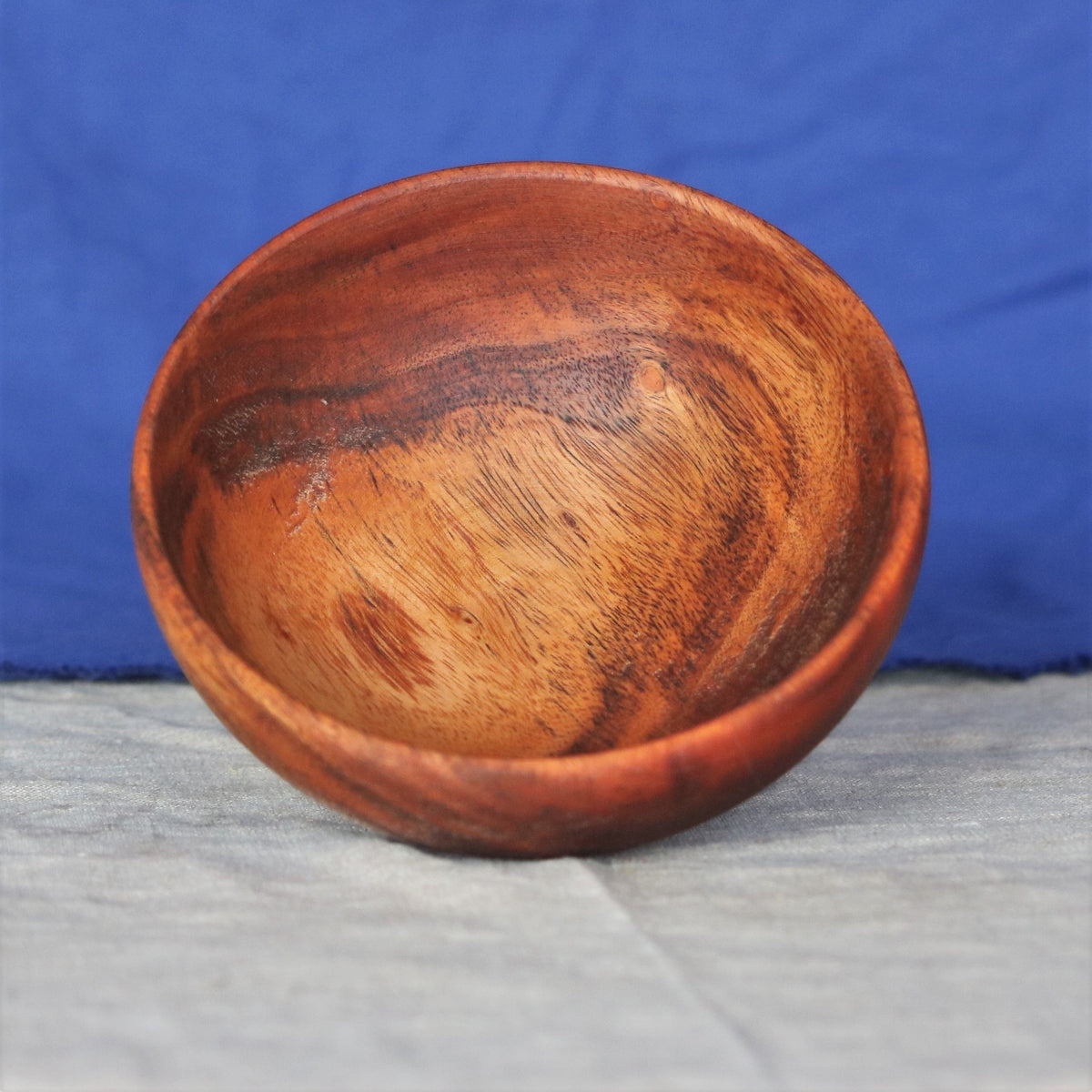 Medieval wooden bowl S