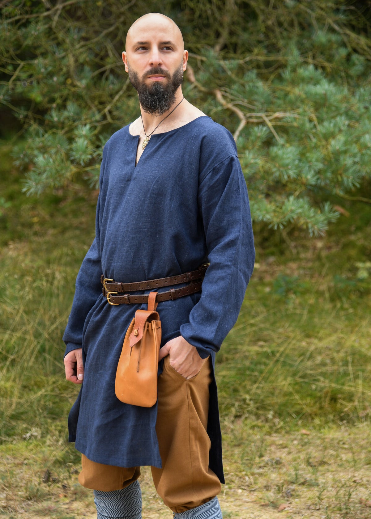 Medieval linen tunic, blue