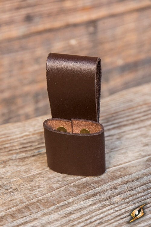 Belt holder for 1 LARP throwing knife, brown