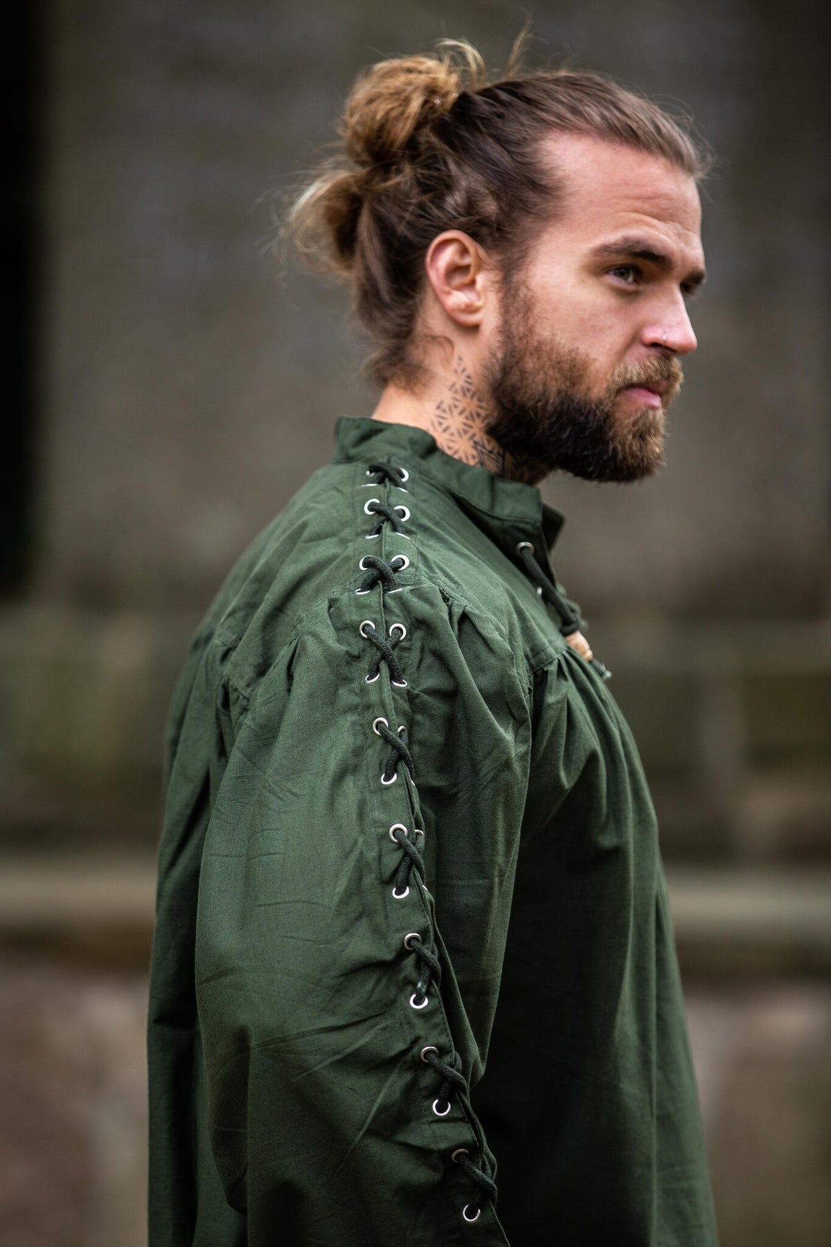 Pirate shirt with laces, green
