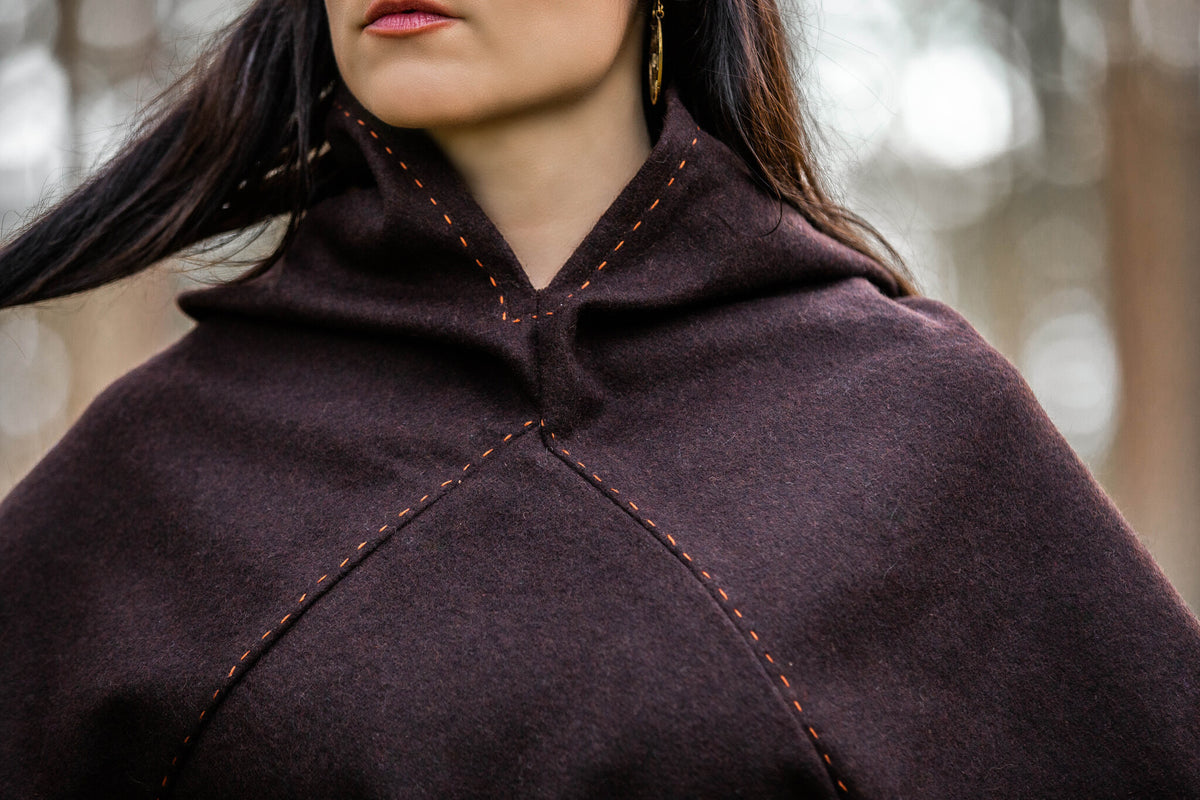 Skjoldehamn hood Halfdan, brown, wool mix