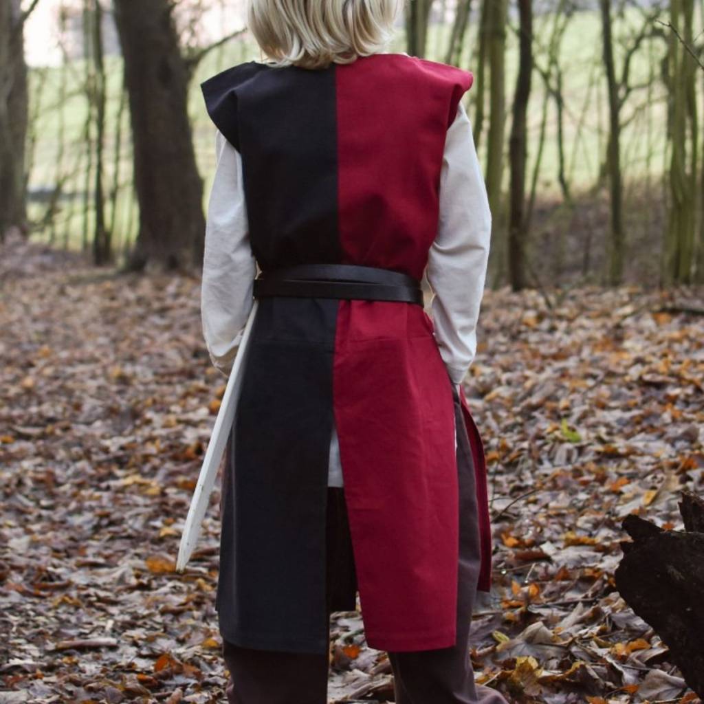 Children's surcoat Rodrick, black-red