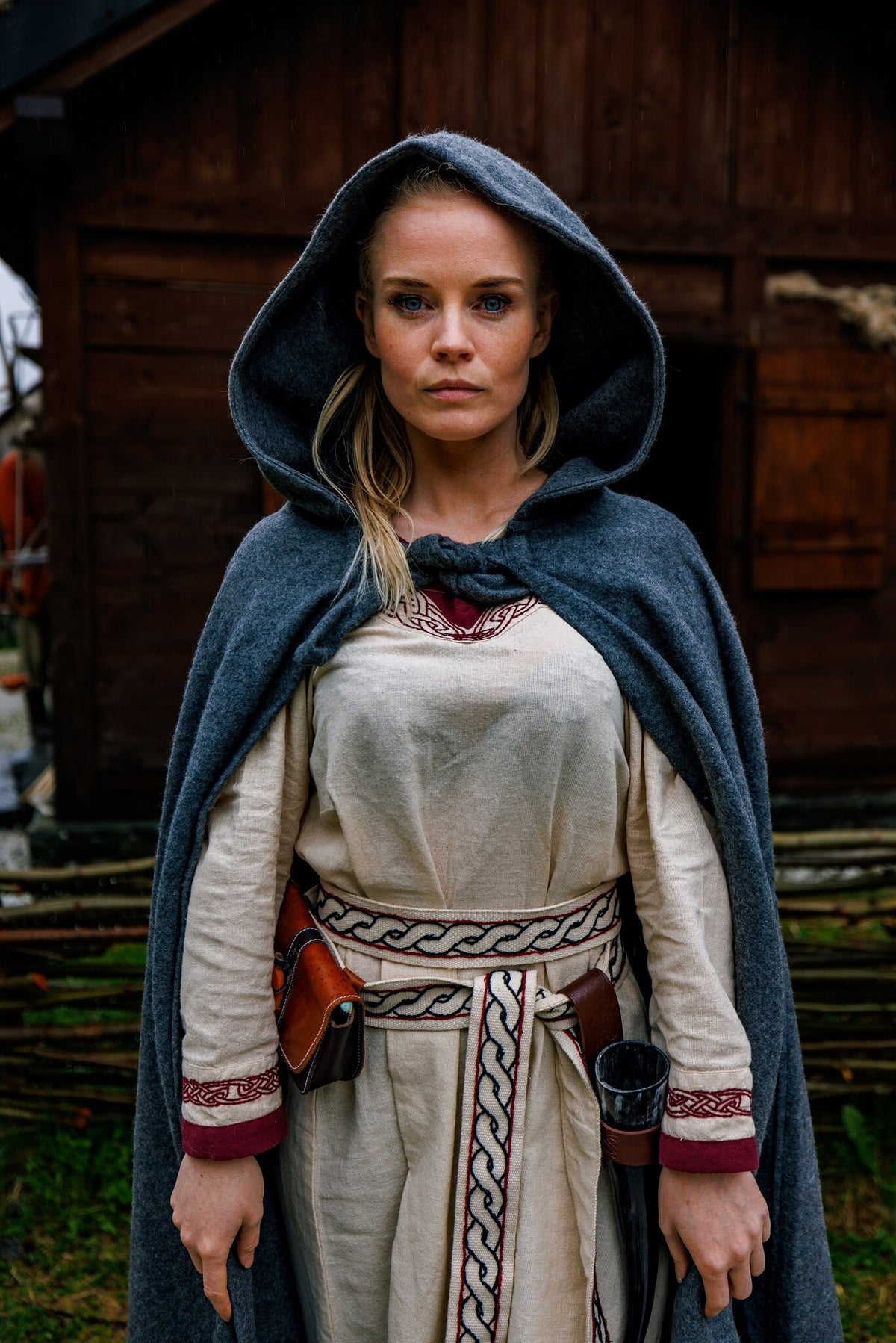 Medieval cloak Karen grey, wool mix