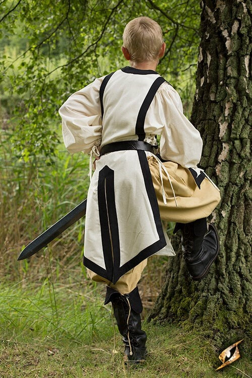 Tabard Geoffrey, white