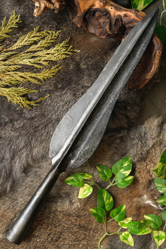 Celtic spearhead, early La Tène, semi-sharp
