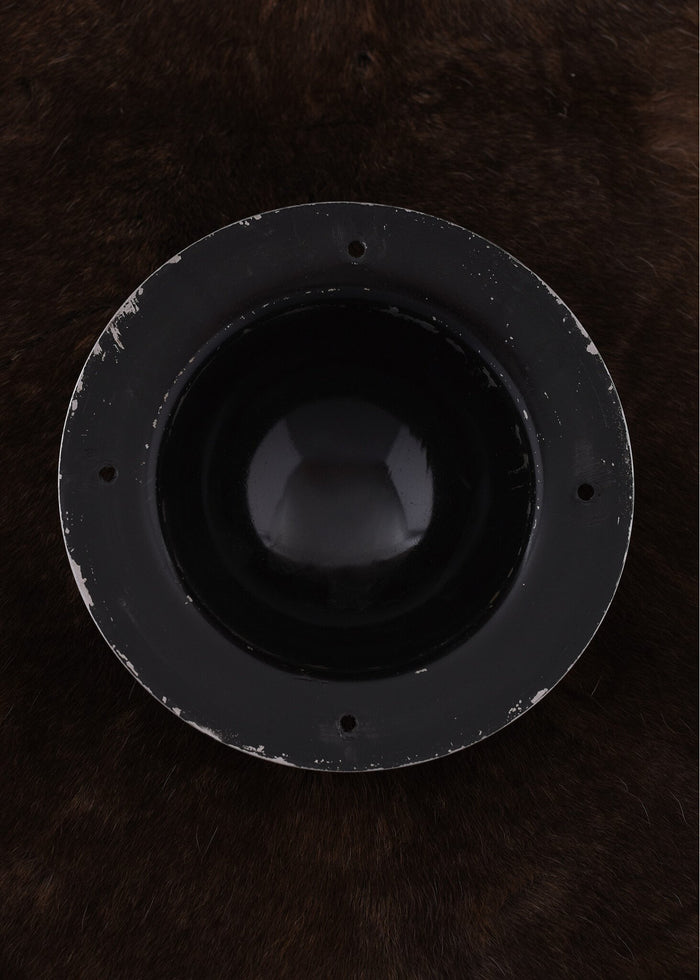 Medium shield boss