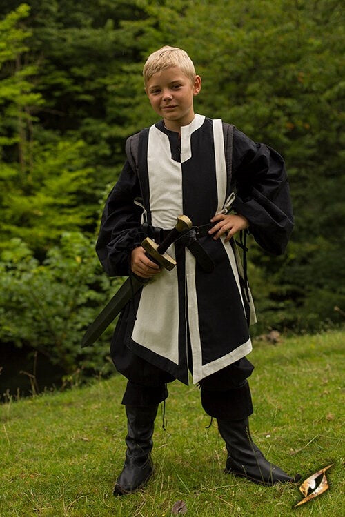 Tabard Geoffrey, black-white