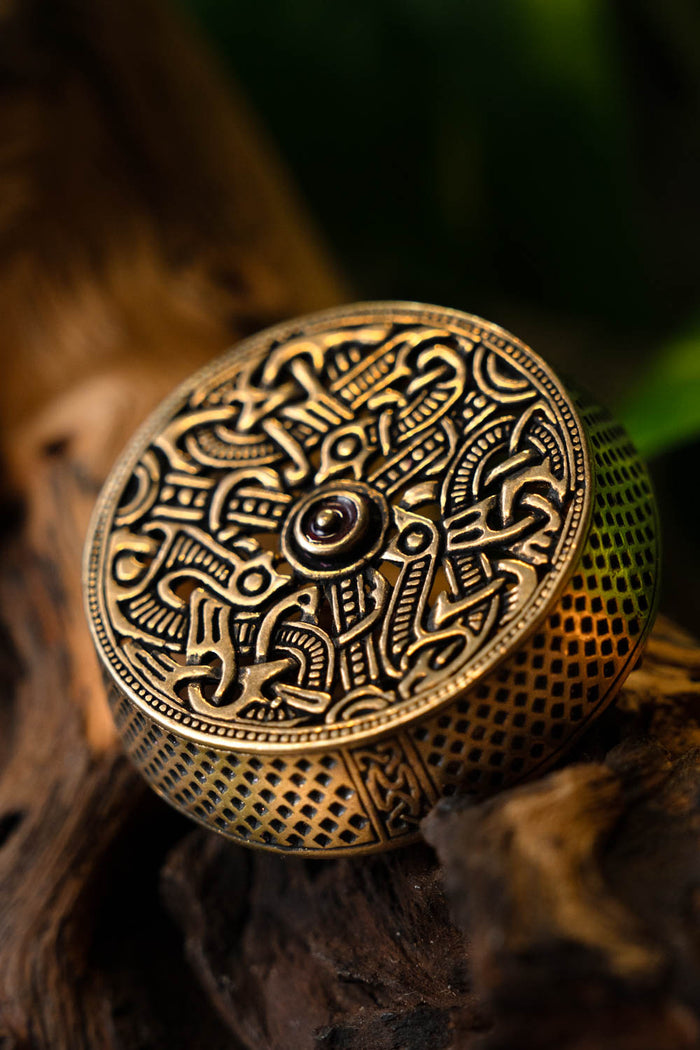 Vendel box brooch Salmunds, bronze