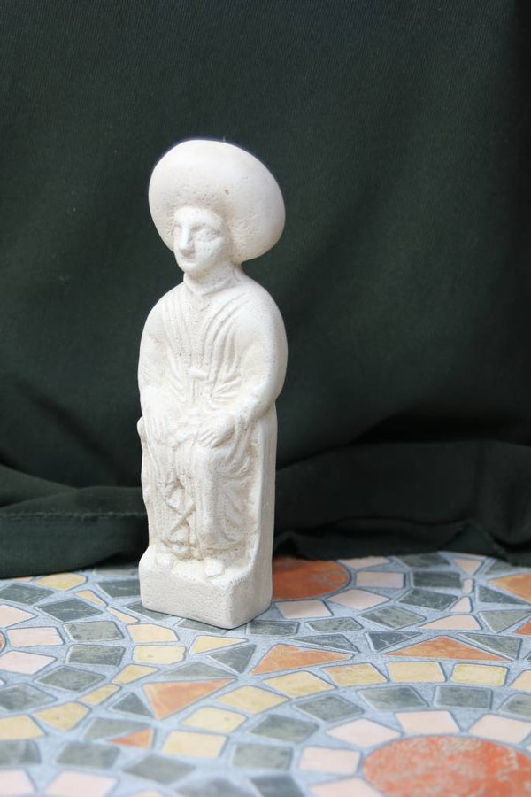 Matrona statue