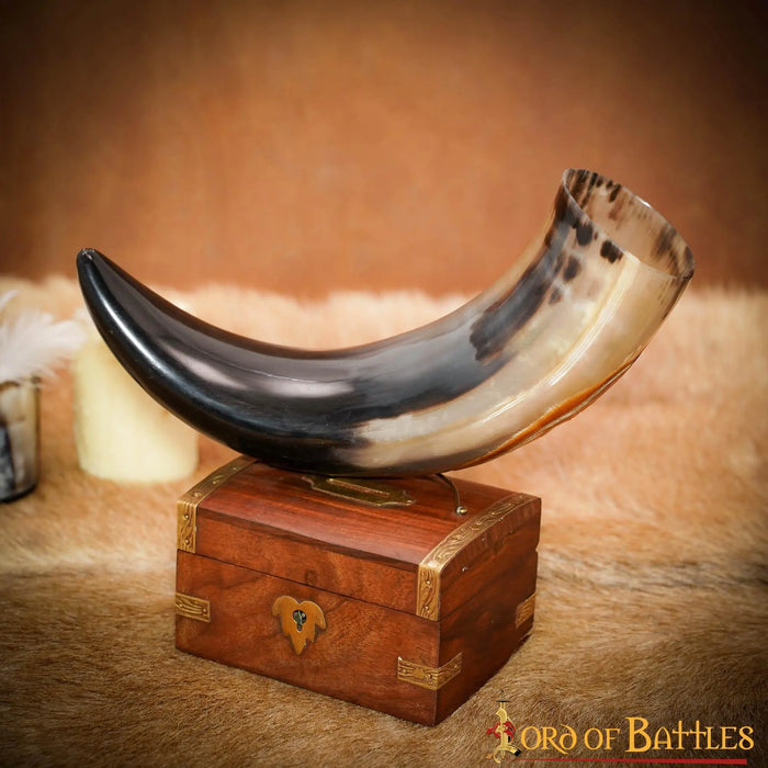 Pirate drinking horn, 300-500 ml