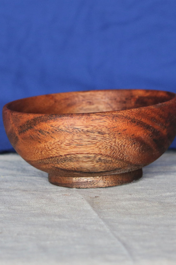 Medieval wooden bowl S