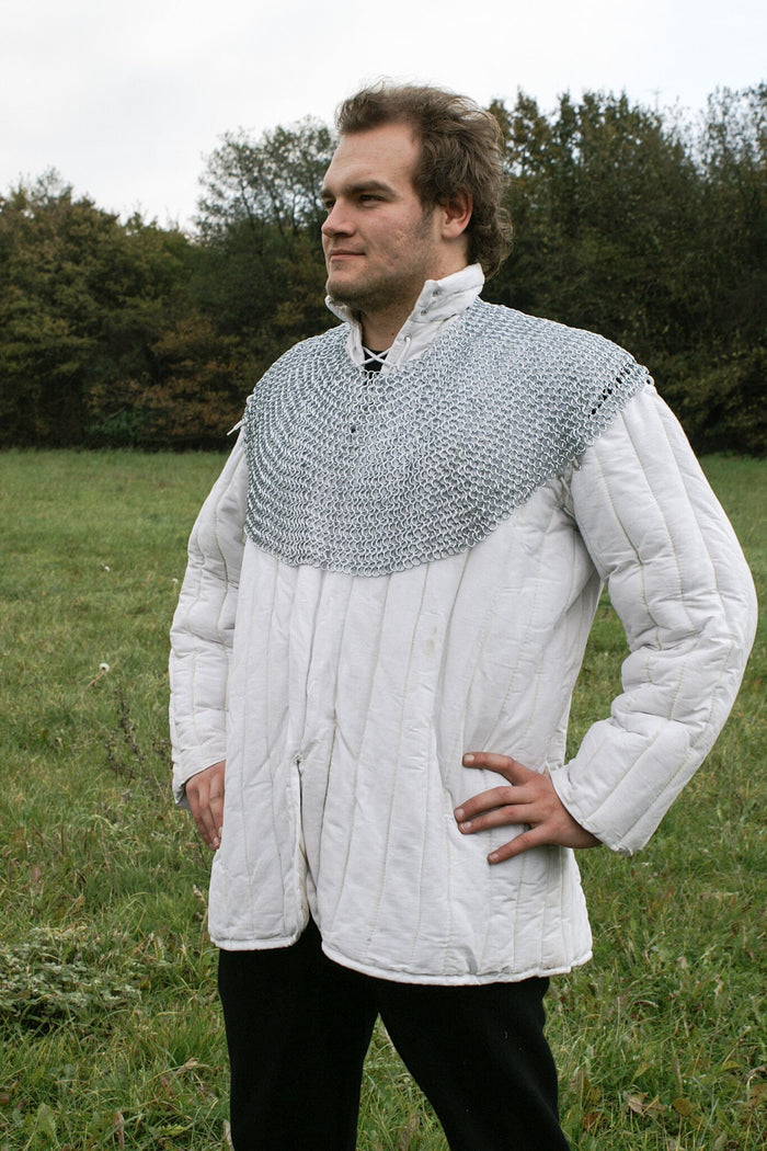 Chainmail bishop's mantle, galvanized, 9 mm