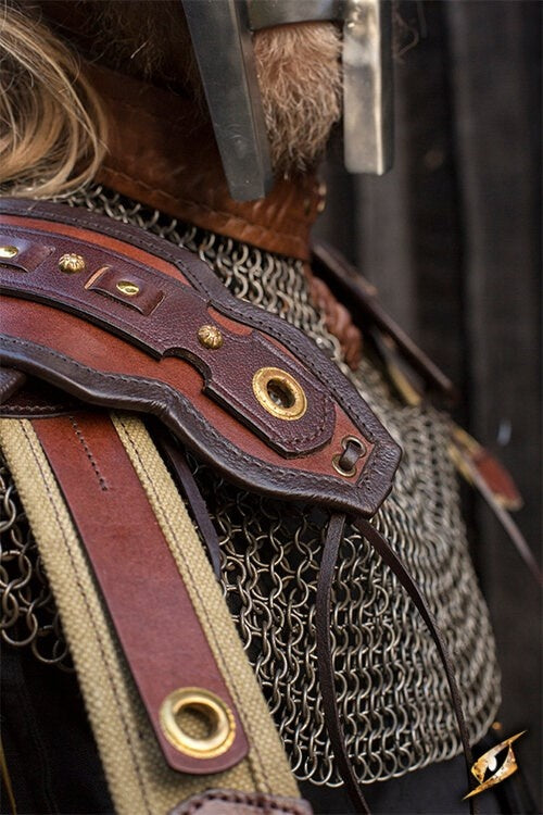 Roman Pauldrons, Pair, LARP