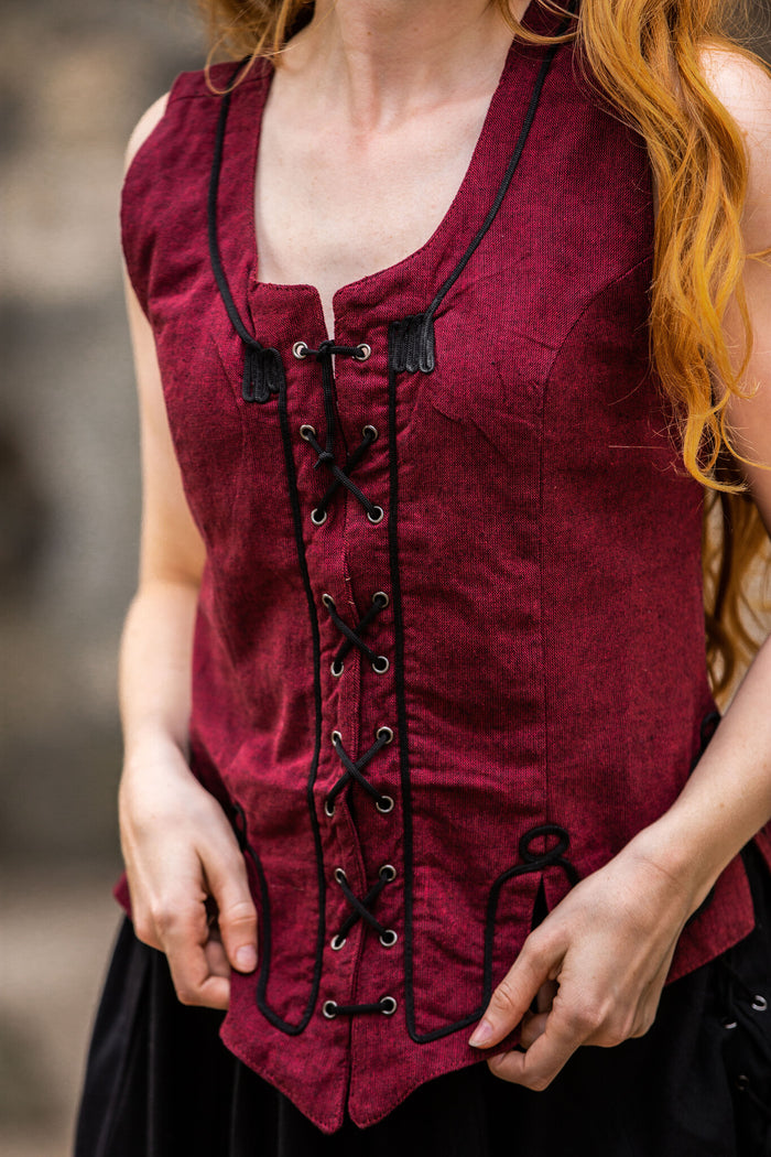 16th century doublet Christine red