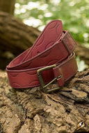 Läderbälte Aruthia, röd, 160 cm