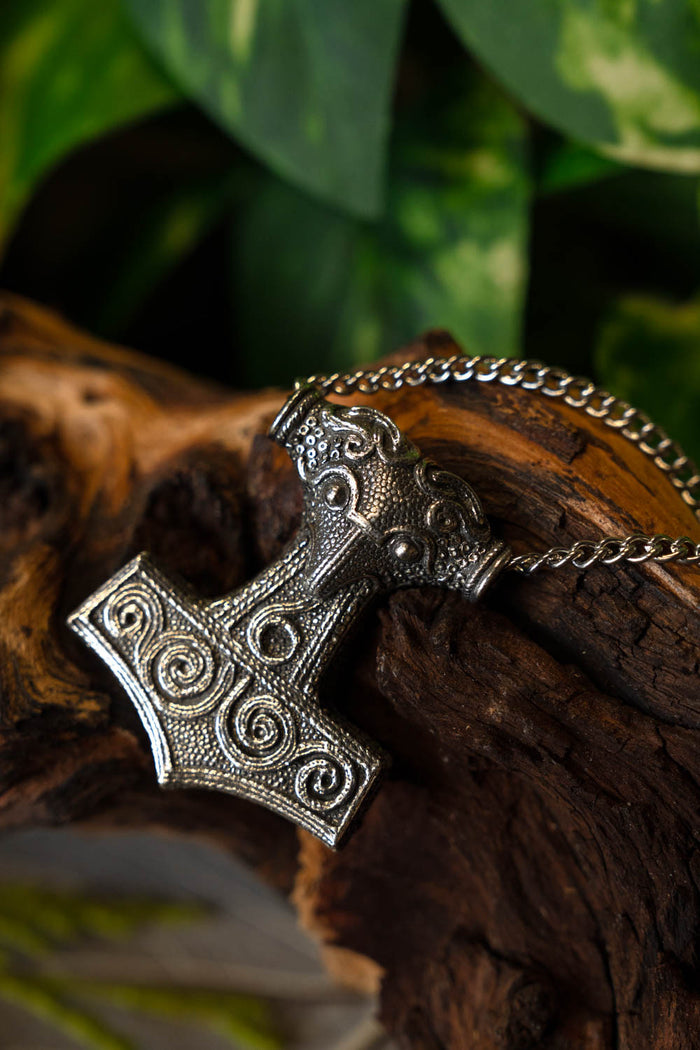 Skane Thor's hammer with necklace, pewter