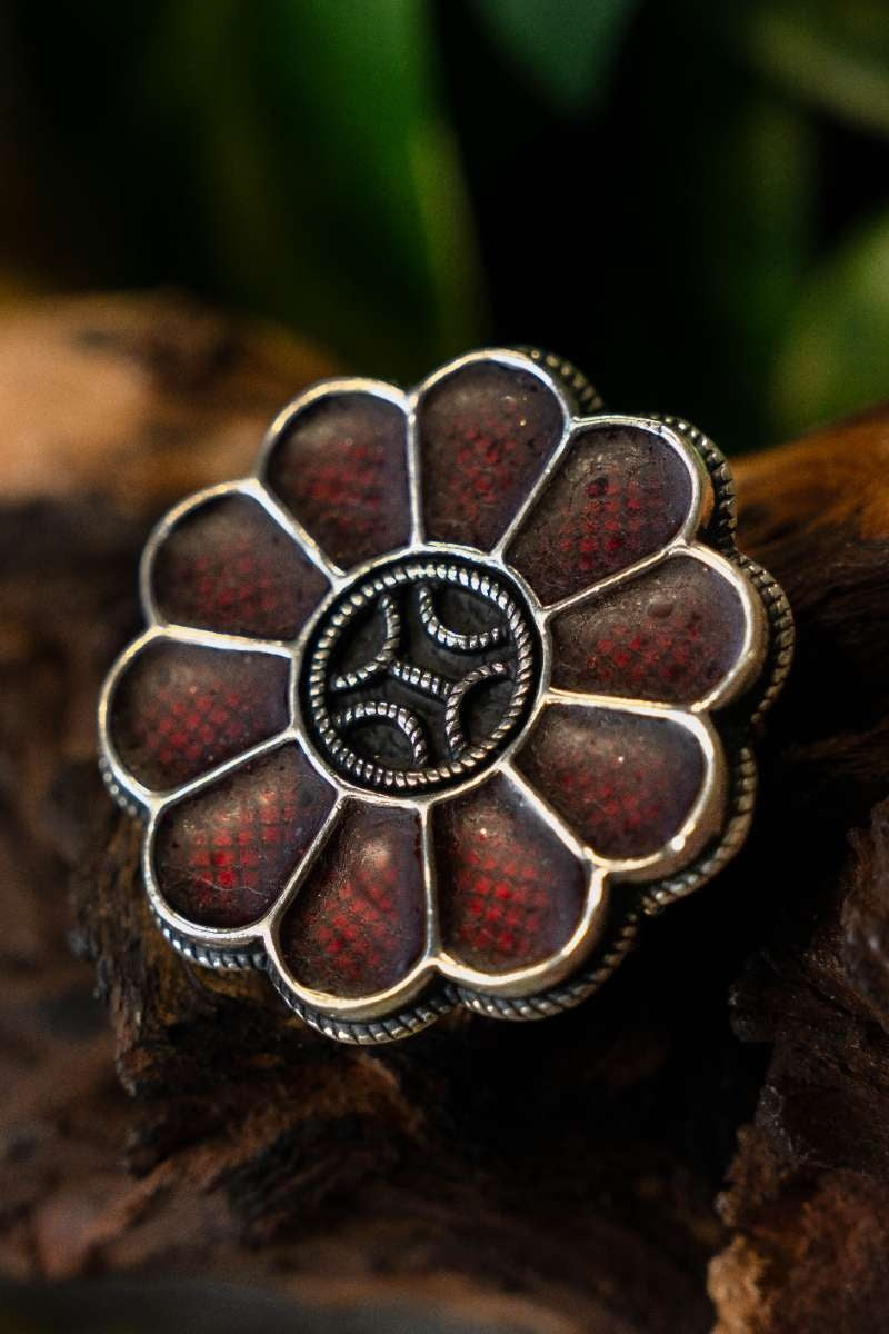 Fíbula de rosa alamánica, bronce plateado