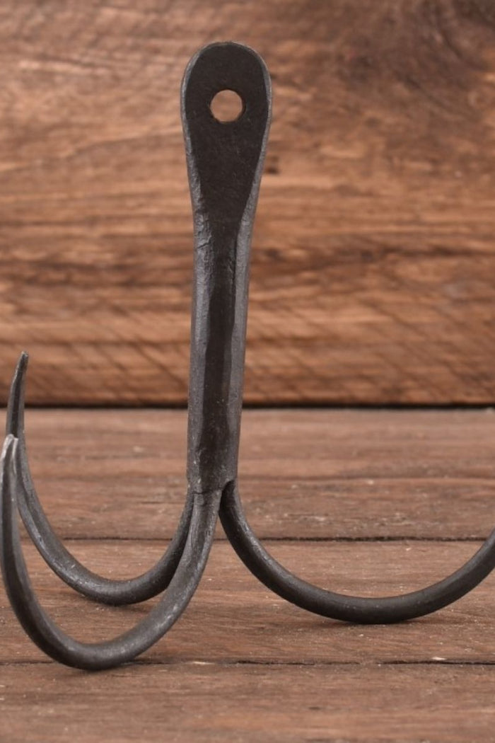Smoking hook / throwing anchor hand-forged