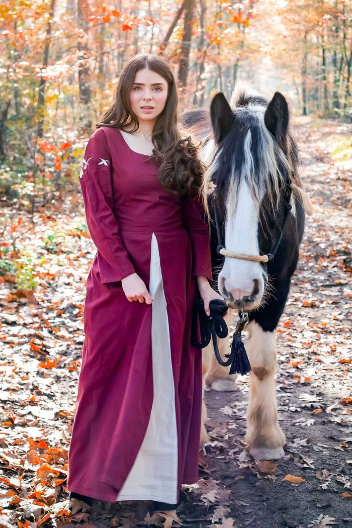 Medieval dress Larina, red natural