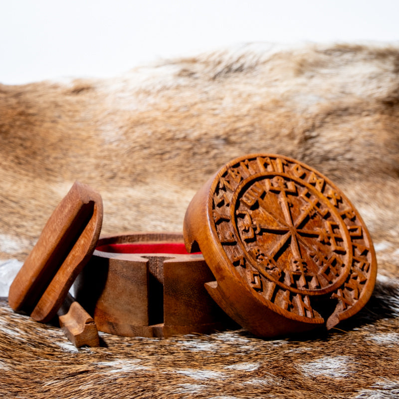 Jewellery box Vegvisir, wood