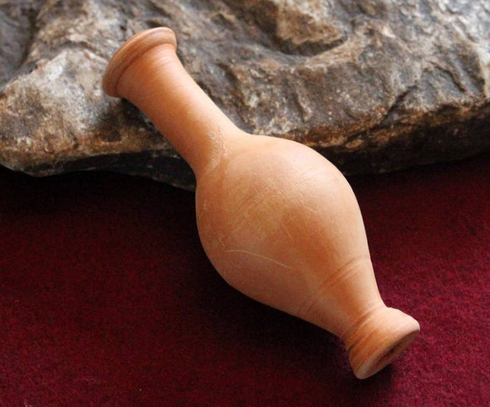 Earthenware balsamarium