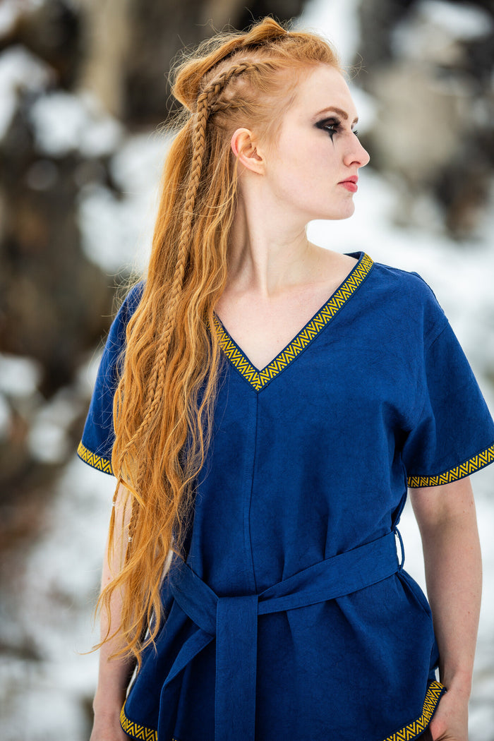 Valkyrie tunic Brynhild, blue