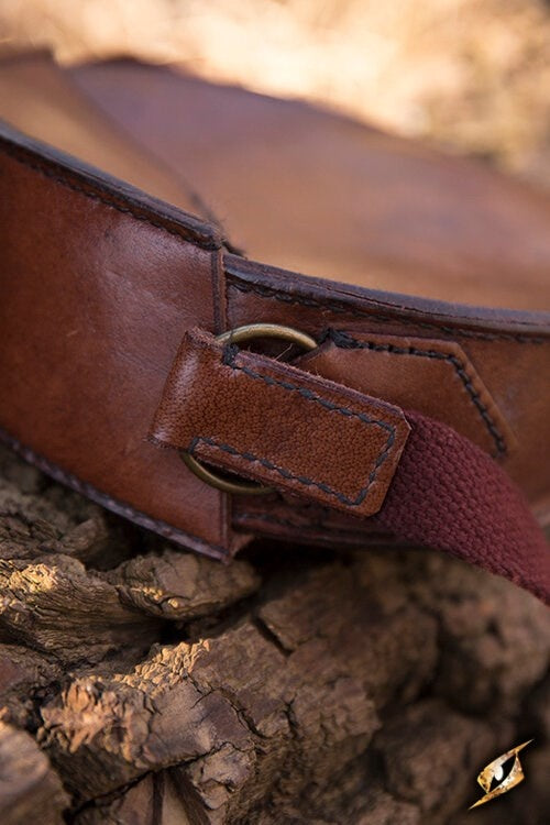 Round leather bag, brown