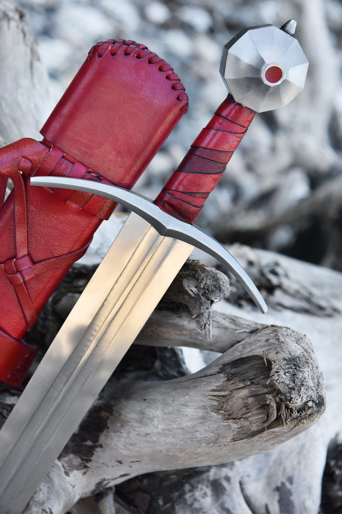 Gammelt Jern sword with scabbard, 13th century, semi-sharp