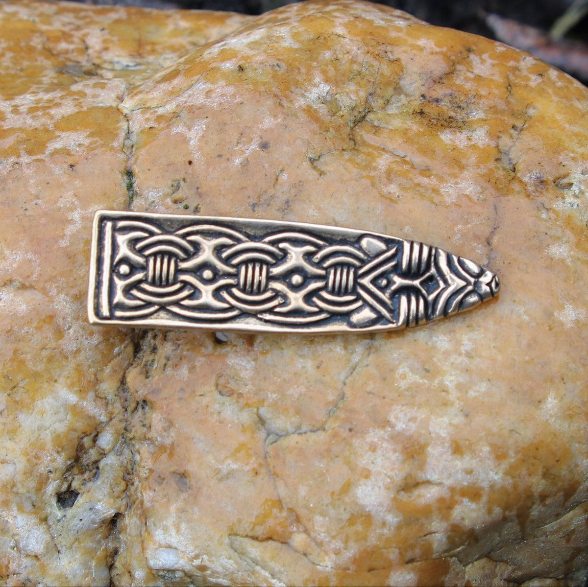 Viking belt end Borre