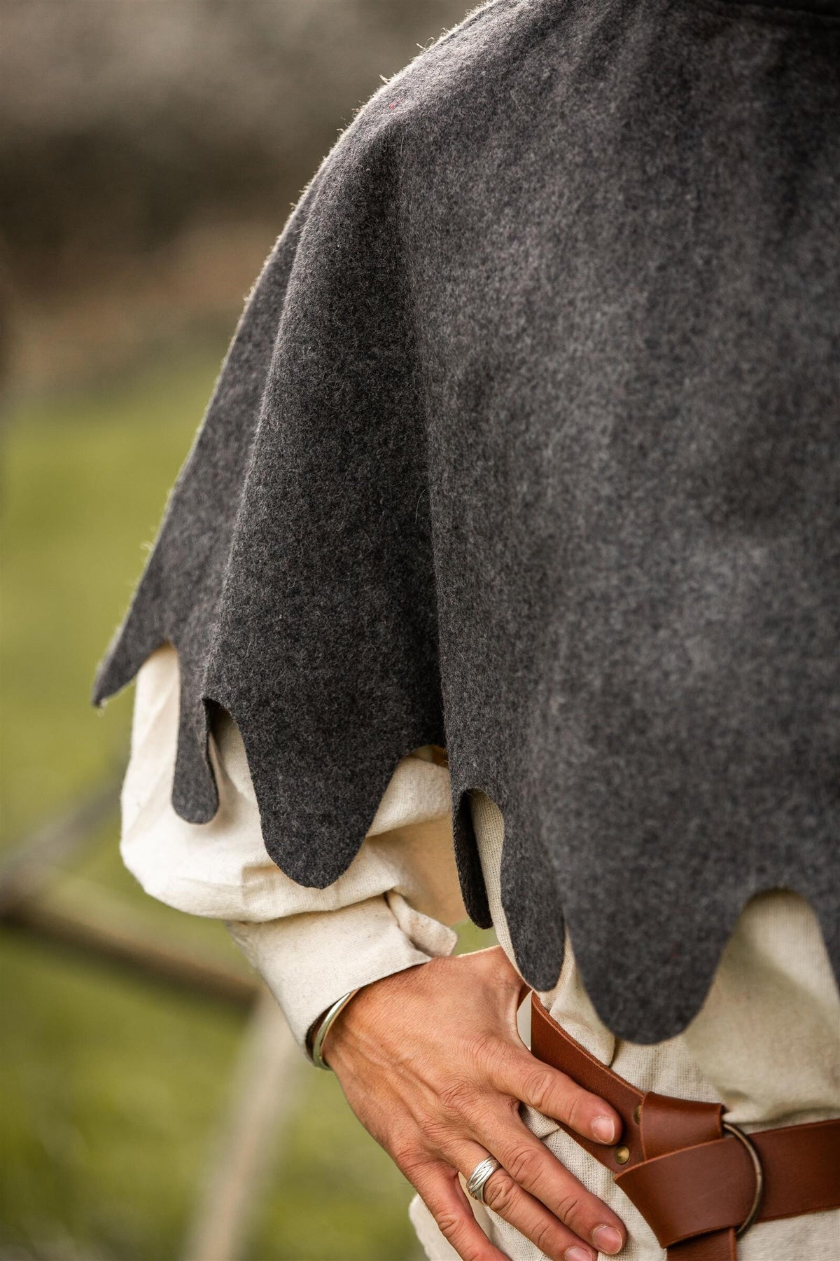 Woollen chaperon, grey