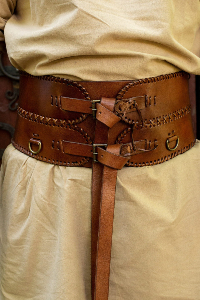 Broad waist belt, brown