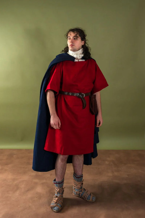 About Roman legionary clothing