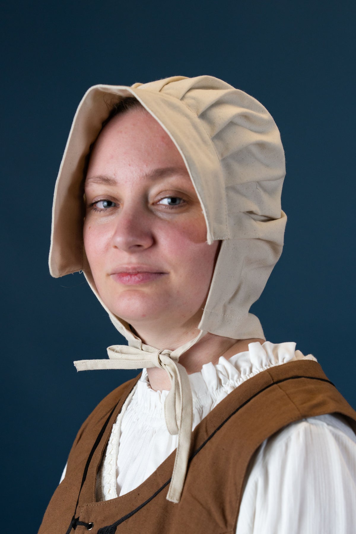 Baroque cap Emma, natural