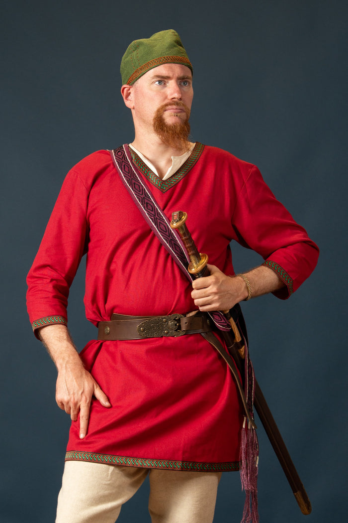 Dark red Viking tunic