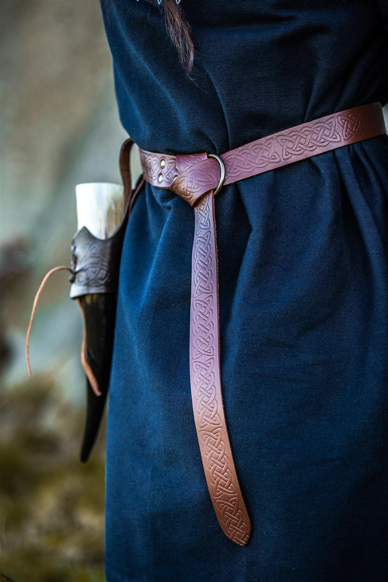 Keltisk bælte med ringlukning, brun
