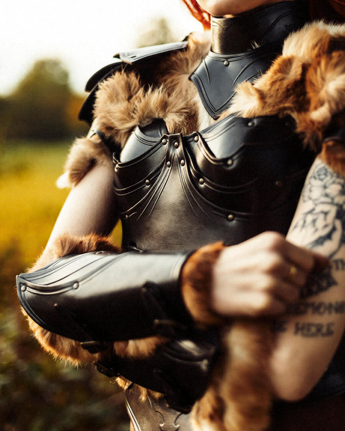 Leren borstpantser Lilith, zwart